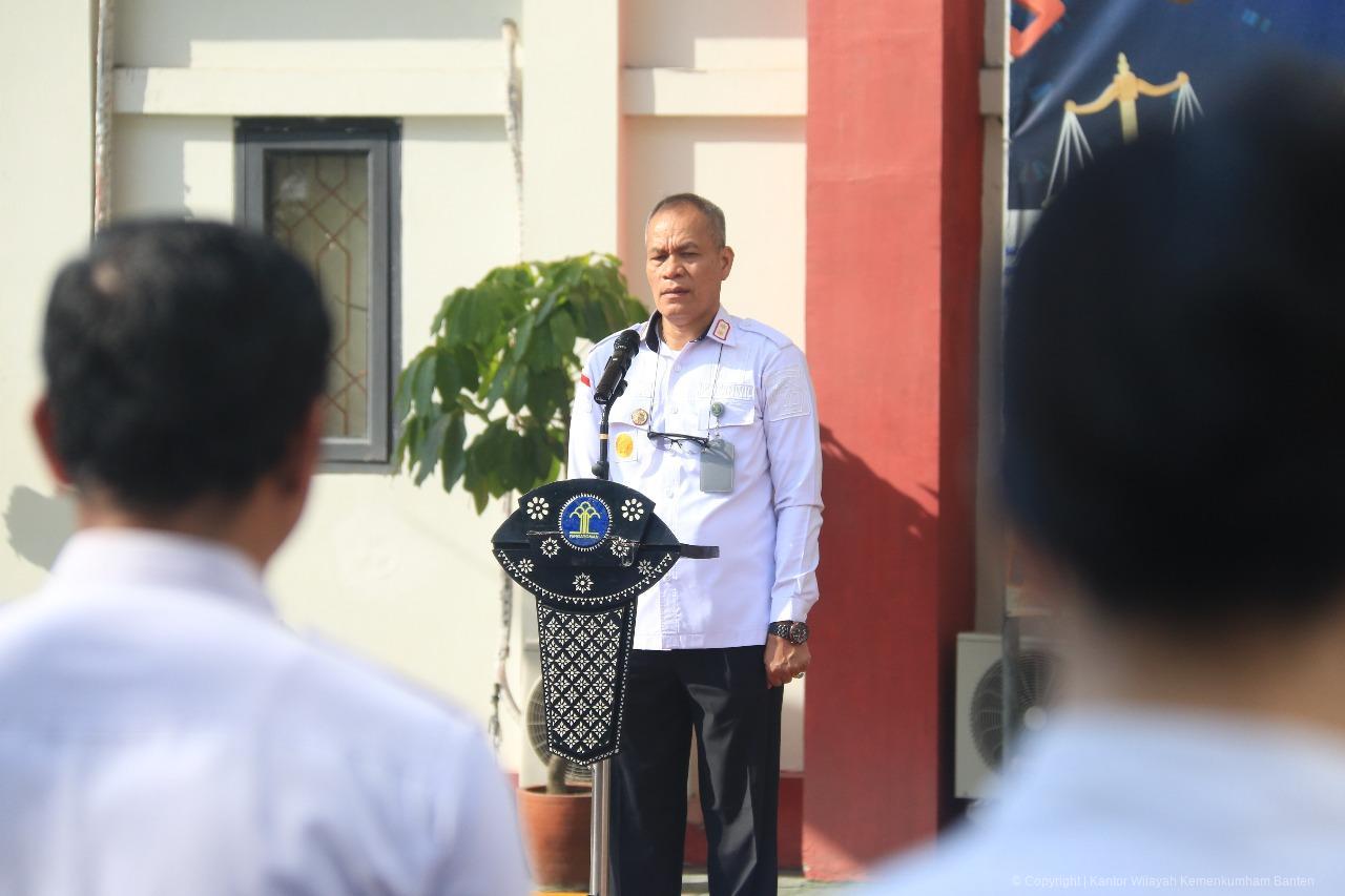 Apel Pagi, Kakanwil Ajak Jajaran Wujudkan Zona Integritas
