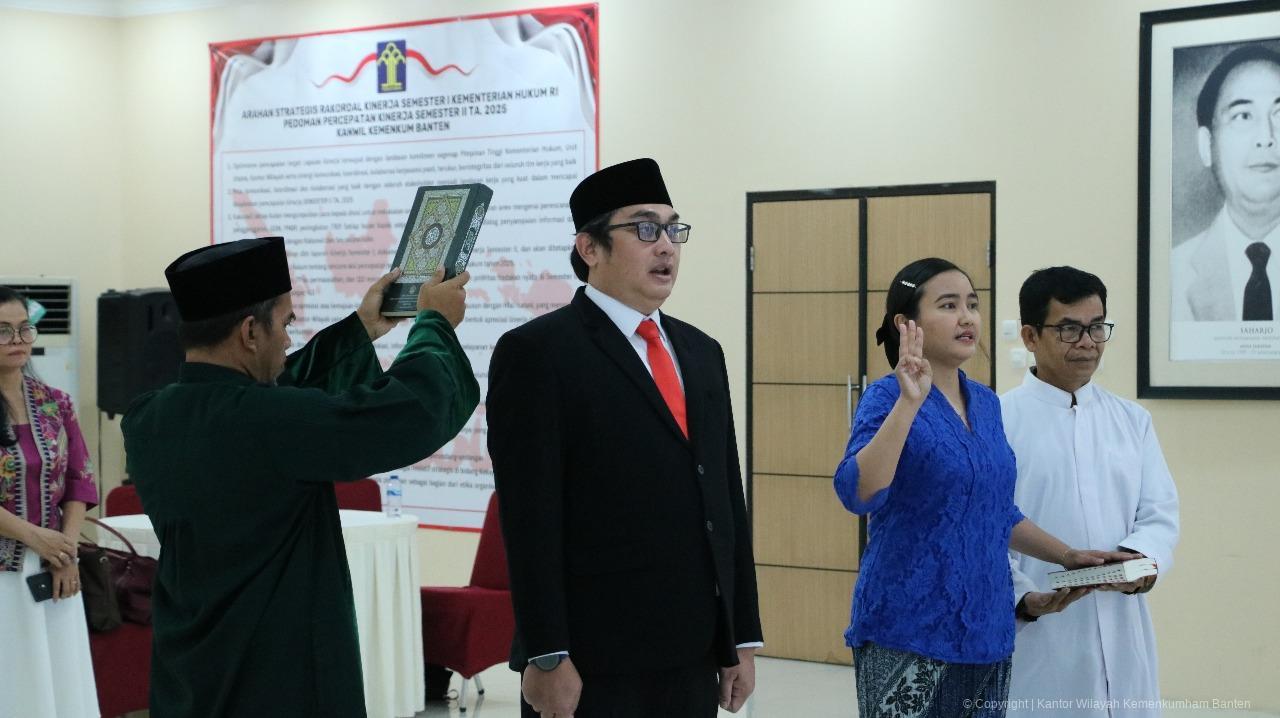 5f1db7ea17a84b2d92a721611f486e22