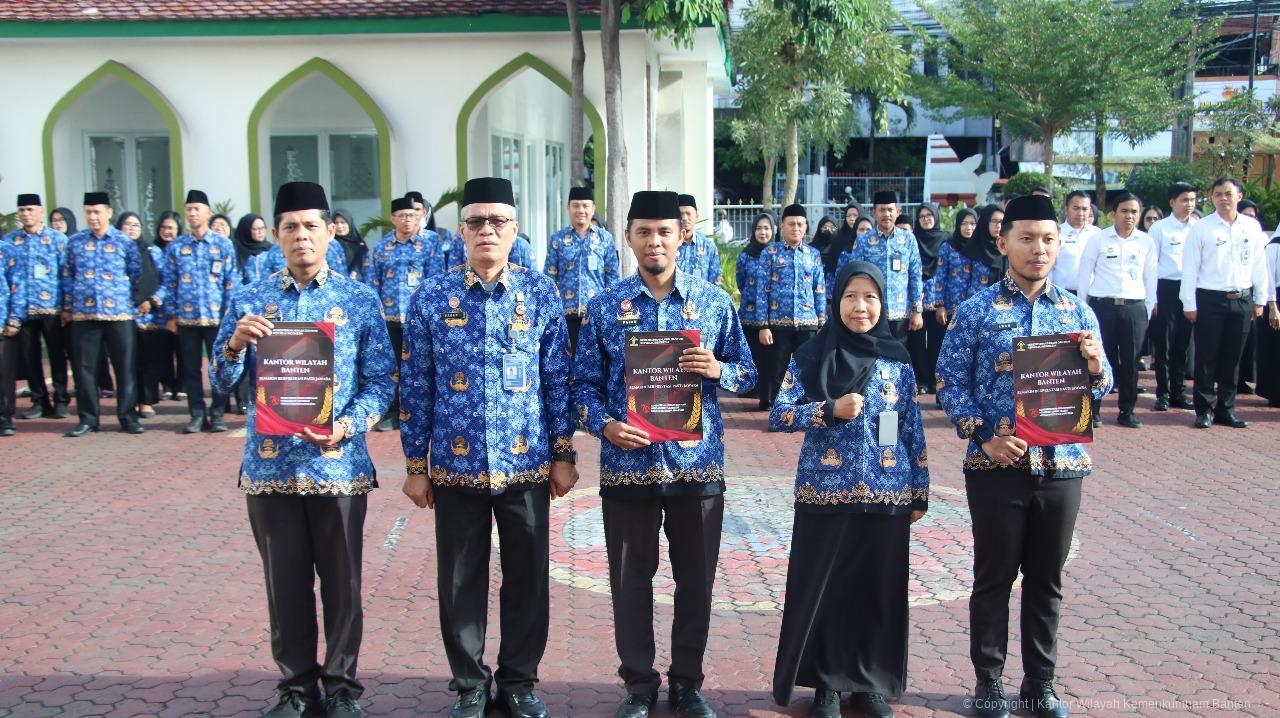 1d2b26b44fe649669b2207cf4839544a