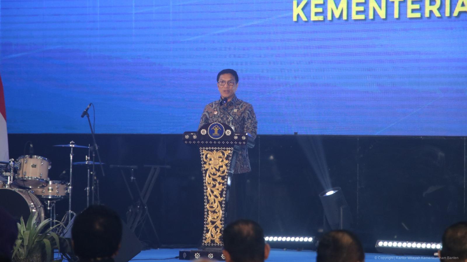 WhatsApp Image 2025 12 18 at 12.18.18