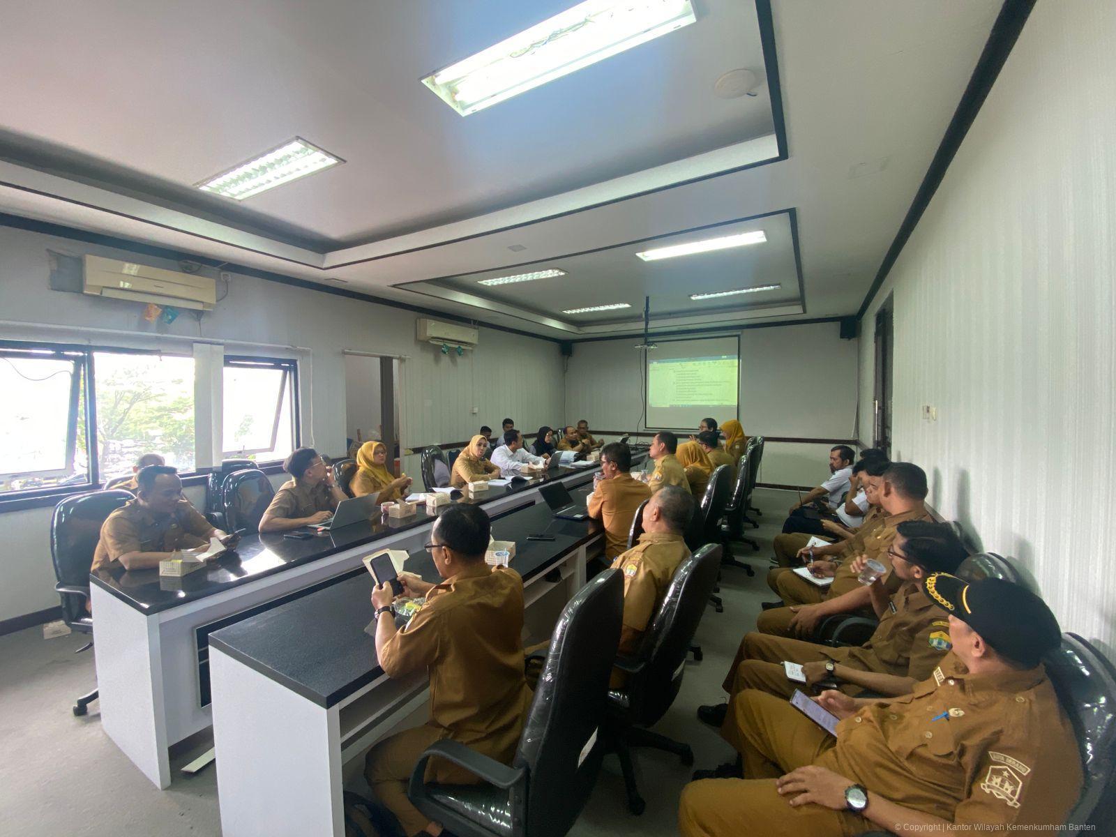 Cegah Penyimpangan, Kemenkum Banten Kawal Aturan Retribusi Daerah Kota Serang